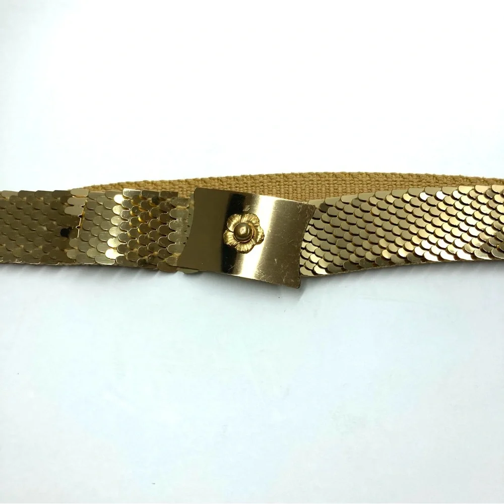 Vintage 80s Gold Metallic Fish Scale Belt Stretch Disco Glam Flower Buckle Large